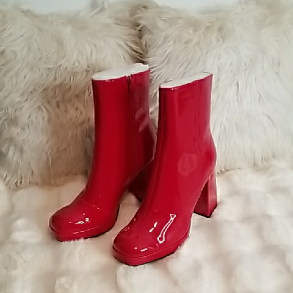 BAMBOO Glossy Red Heeled Boots